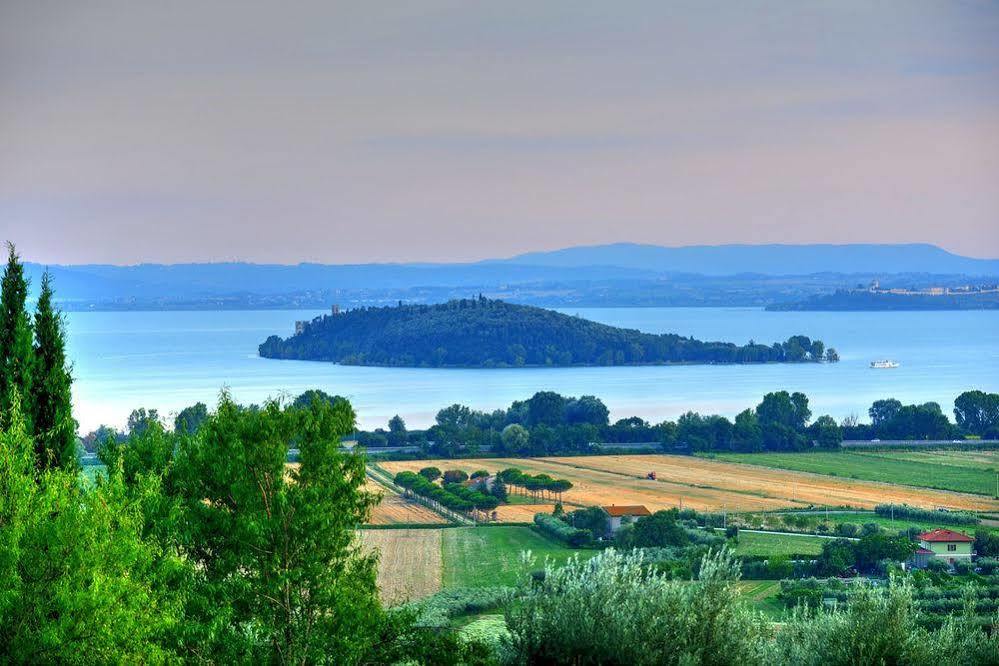 فندق باسّينيانو سول تْرازيفي  Relais Borgo Torale المظهر الخارجي الصورة