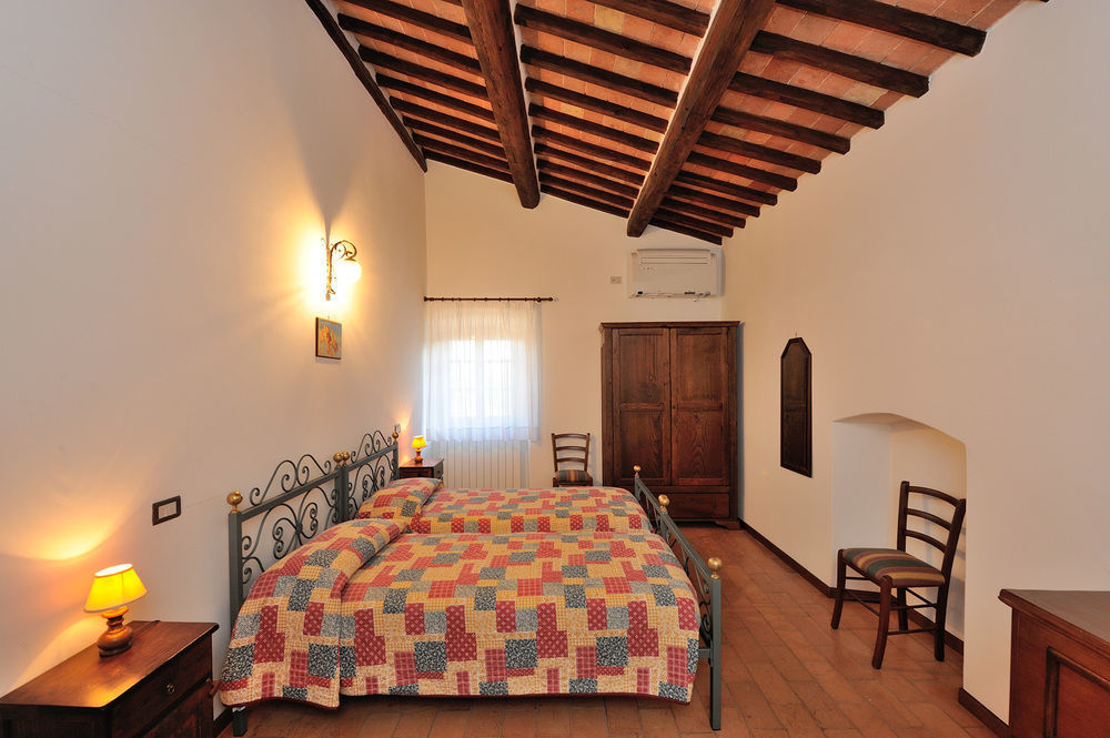 فندق باسّينيانو سول تْرازيفي  Relais Borgo Torale المظهر الخارجي الصورة